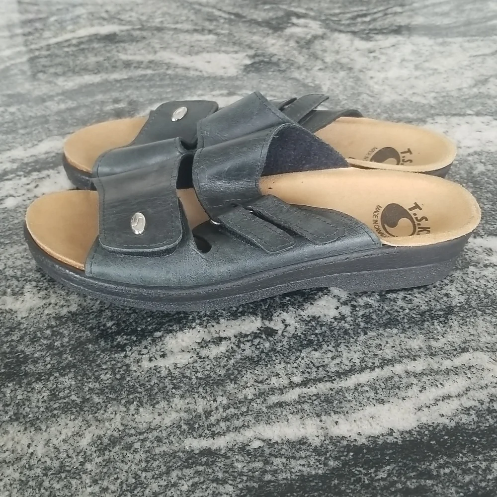 T.S.K. Made in Canada ❤ Sz 40 ❤ Like New ❤ Handmade Sustainable Leather European - Picture 4 of 10